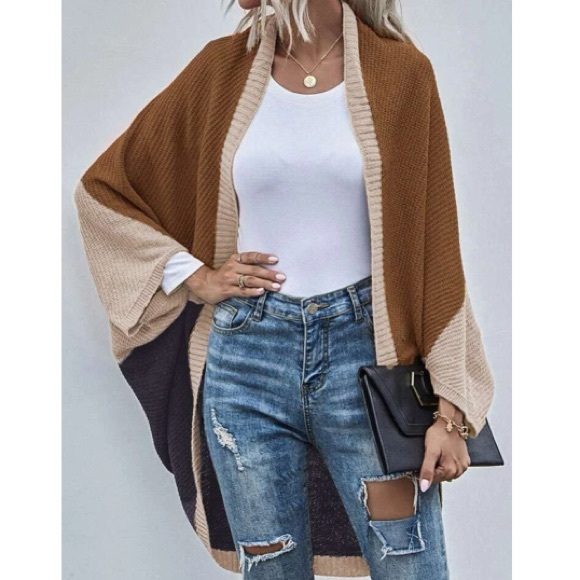 Sweaters - Cozy Color Block Batwing Oversized  Open Front Cardigan